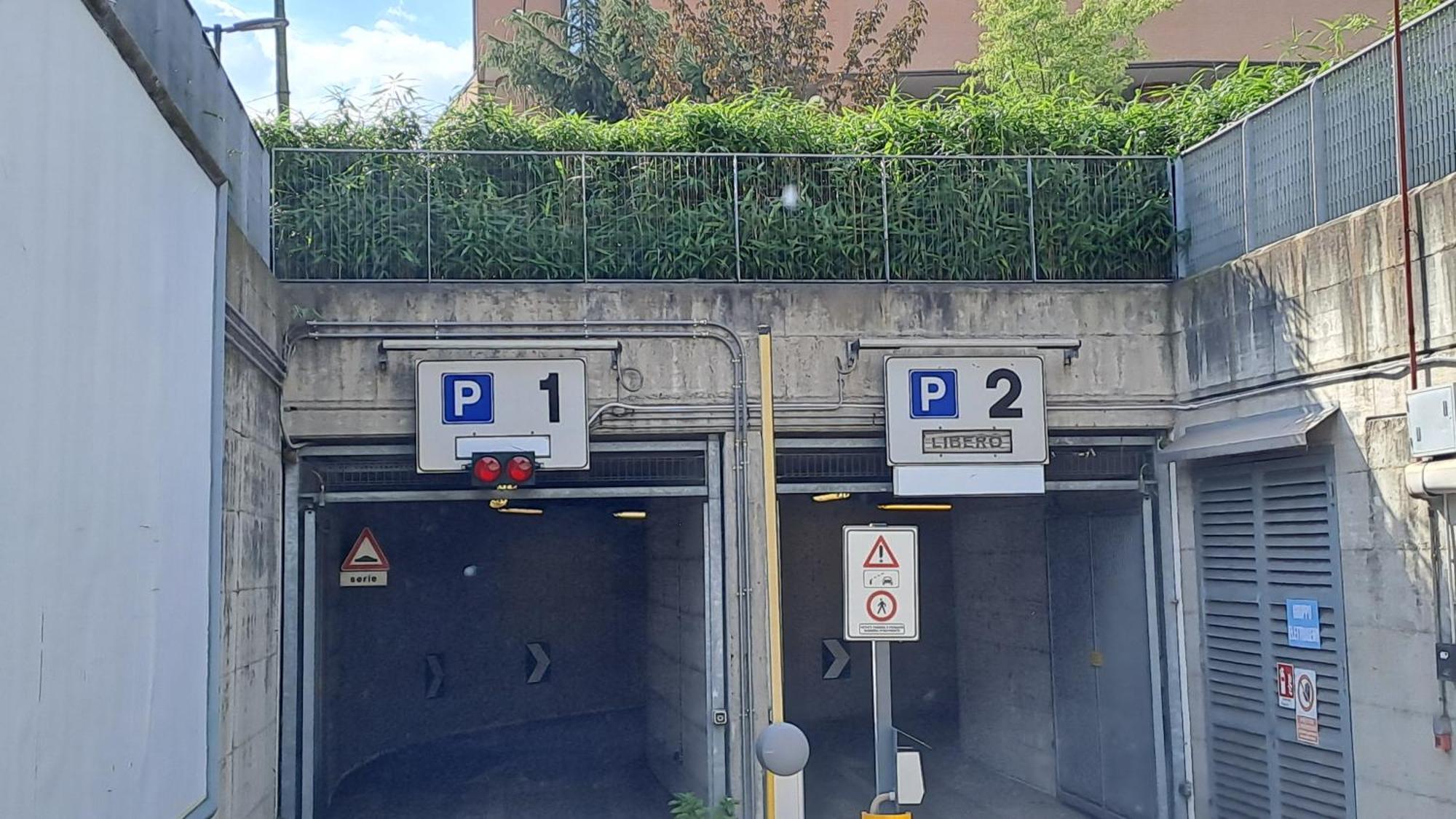 Flat City Center Porta Susa, Free Parking Wifii Smart Tv Sky 都灵 外观 照片
